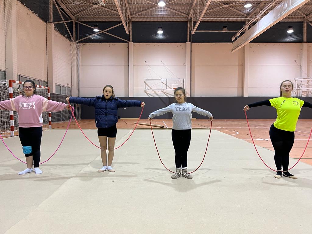 Cuatro gimnastas de &quot;Otra Mirada R&iacute;tmica&quot; participan en el Campeonato de Espa&ntilde;a de Gimnasia R&iacute;tmica Adaptada 2023